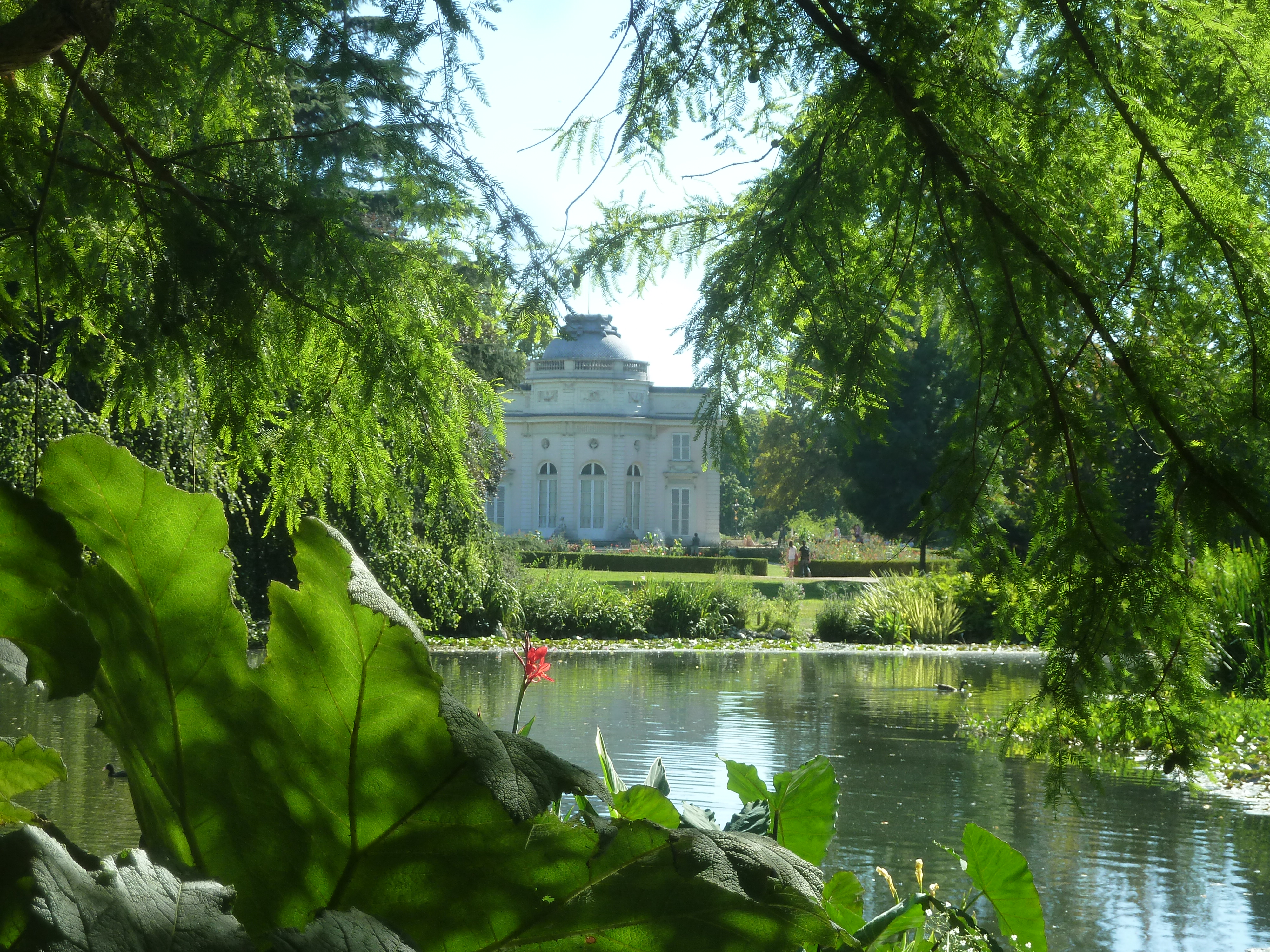 10 parks and gardens to visit in Paris