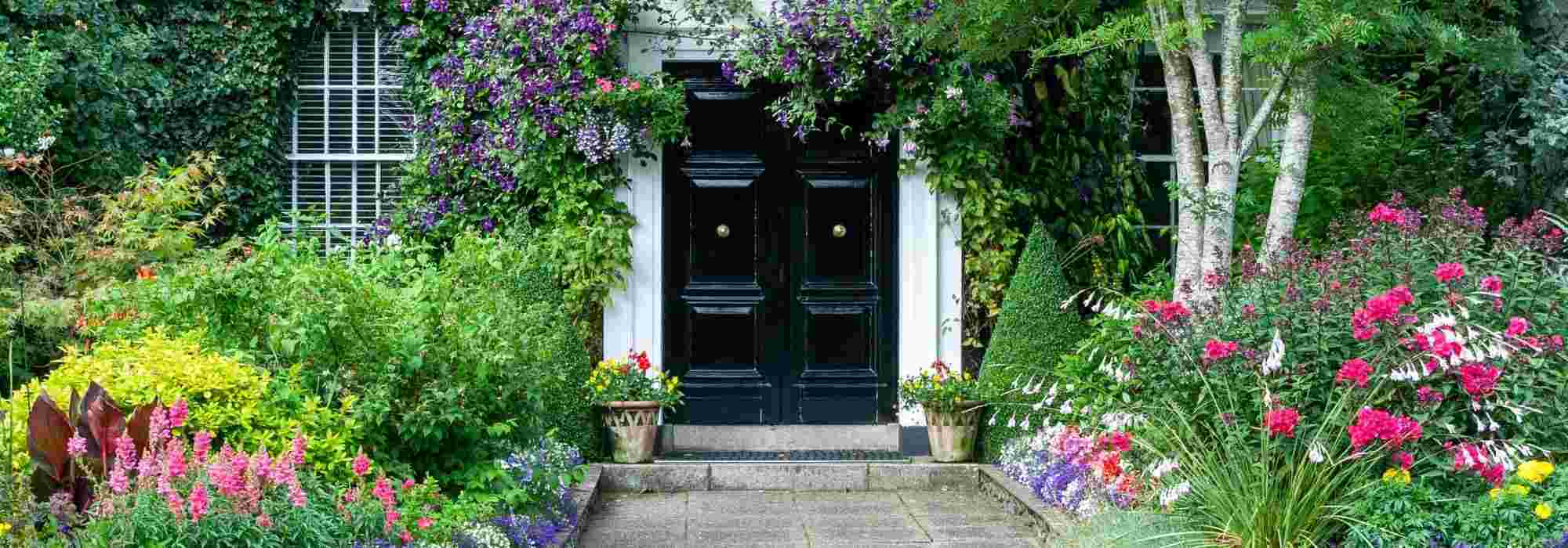 How to create a welcoming entrance?