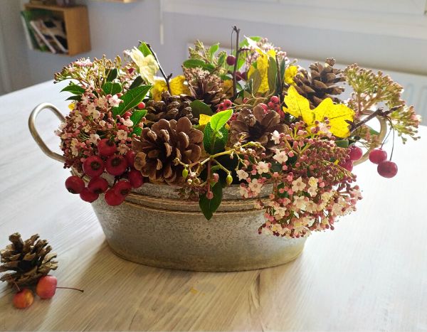 Autumn decor: make a natural table centrepiece