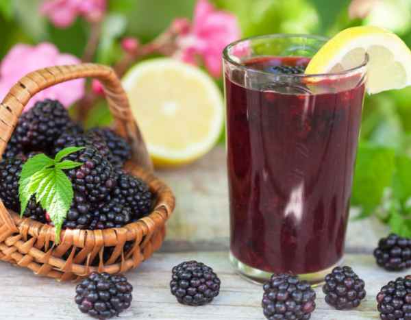 How to make homemade blackberry syrup?